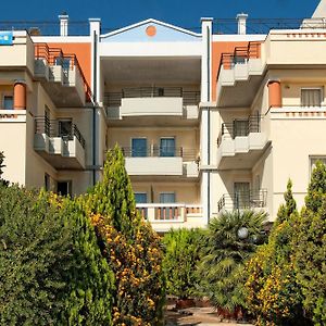 Senses Blue Boutique Hotel